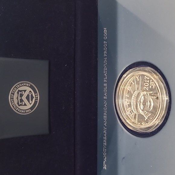 2017 PLATINUM West Point US Mint ANNIVERSARY PROOF 1oz Eagle - Picture 3 of 7